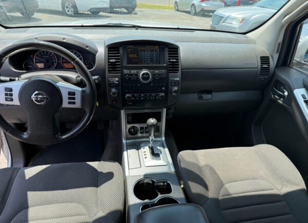 2012 nissan pathfinder