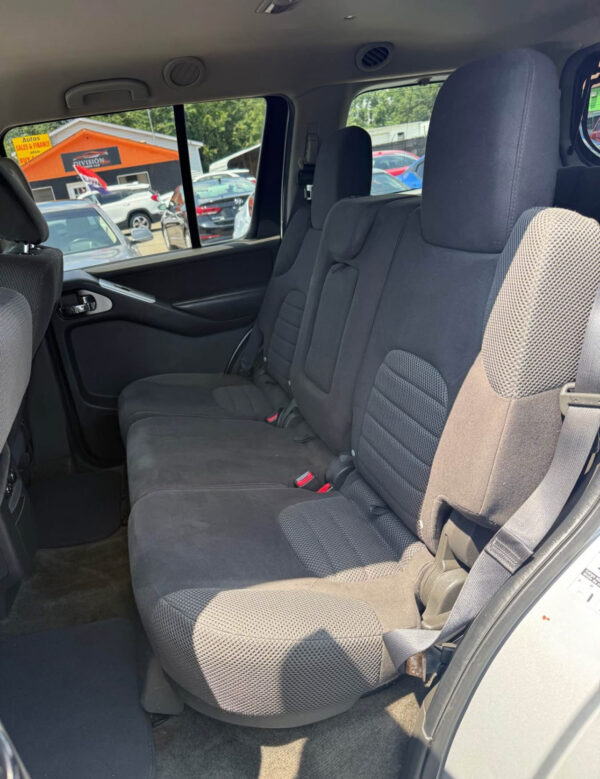 2012 nissan pathfinder