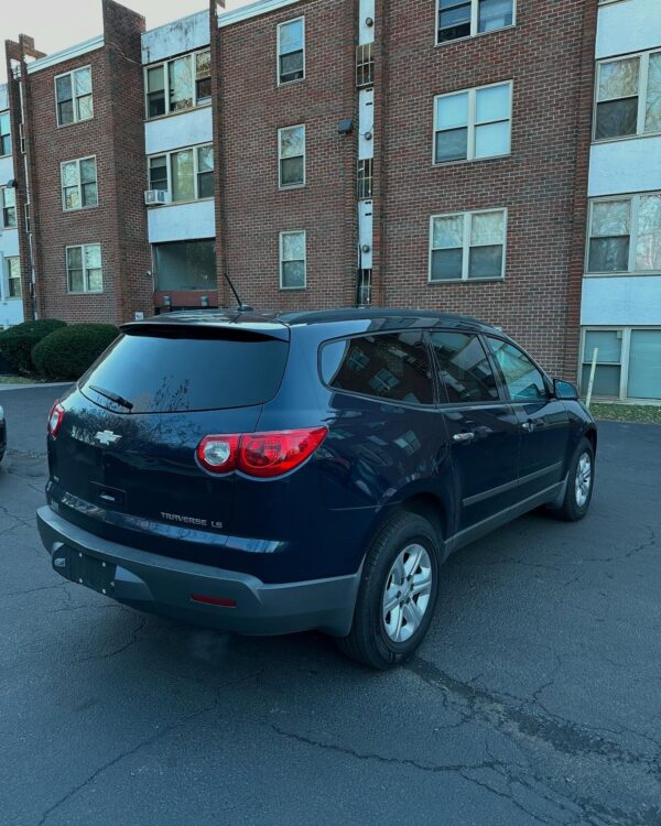2012 chevy traverse ls