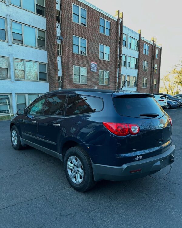 2012 chevy traverse ls