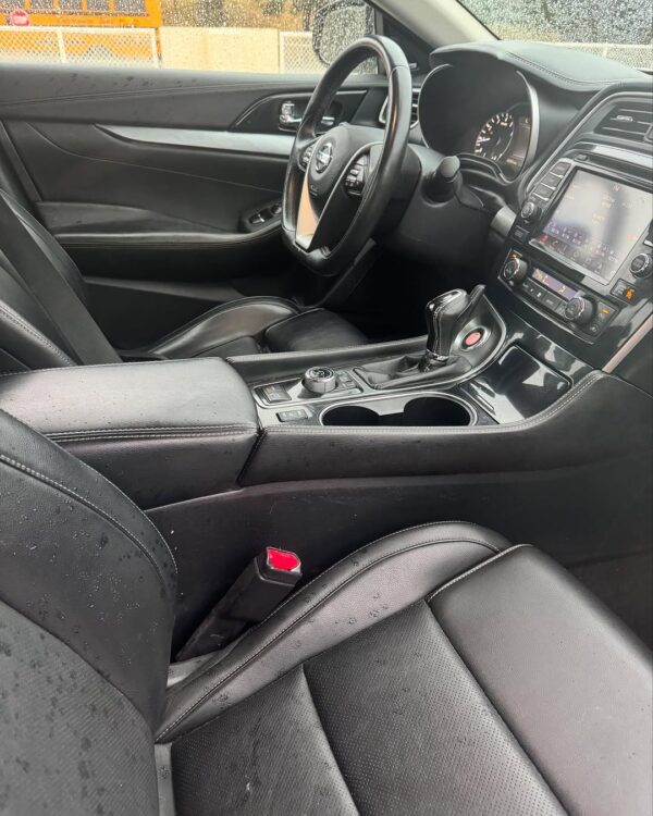 2018 nissan maxima sl