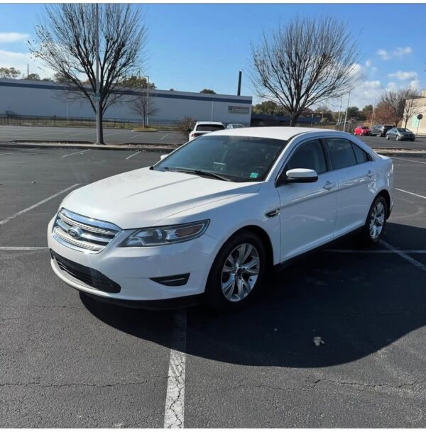 2012 ford taurus