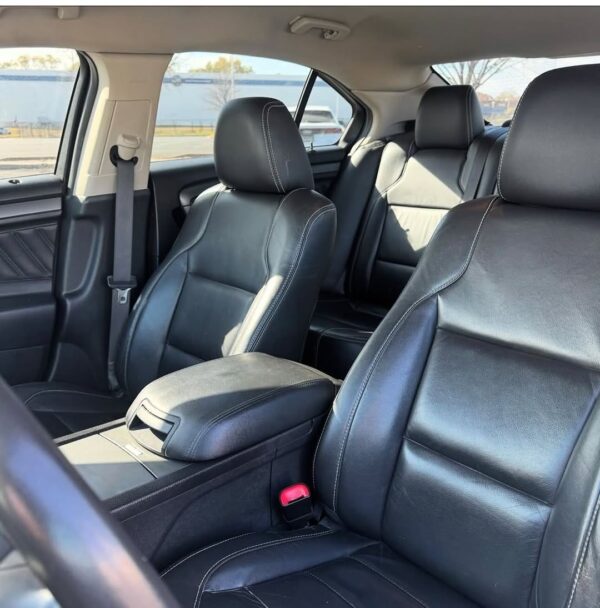 2012 ford taurus