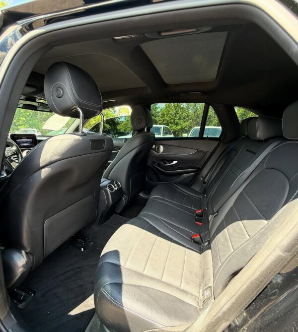 2018 mercedes glc 300
