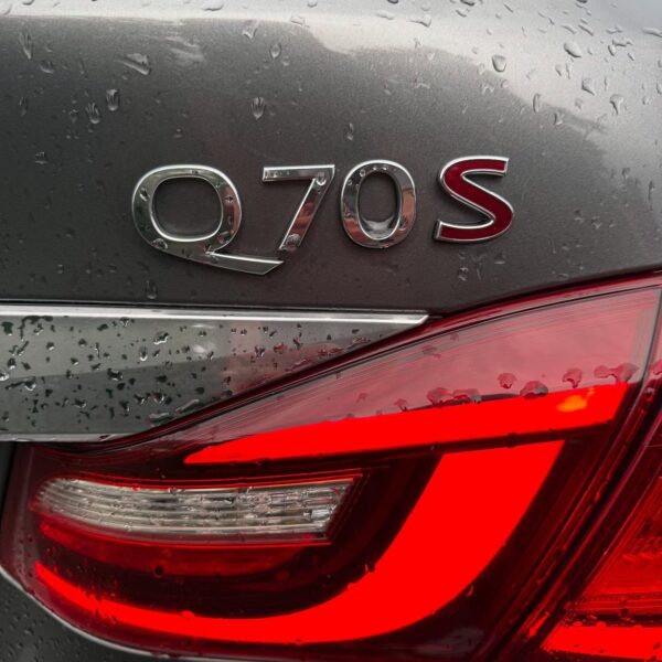 2019 infiniti q70