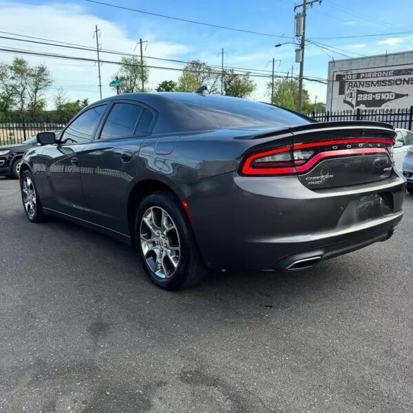 2017 dodge charger rallye