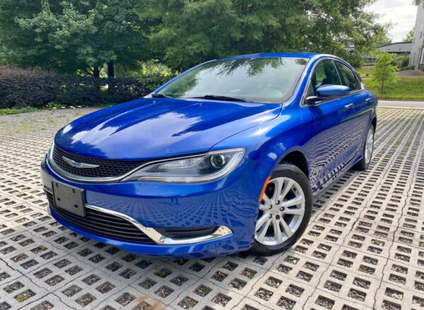 2015 chrysler 200