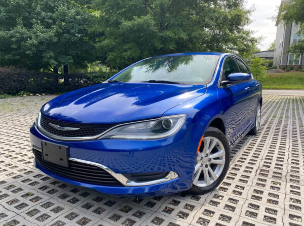 2015 chrysler 200