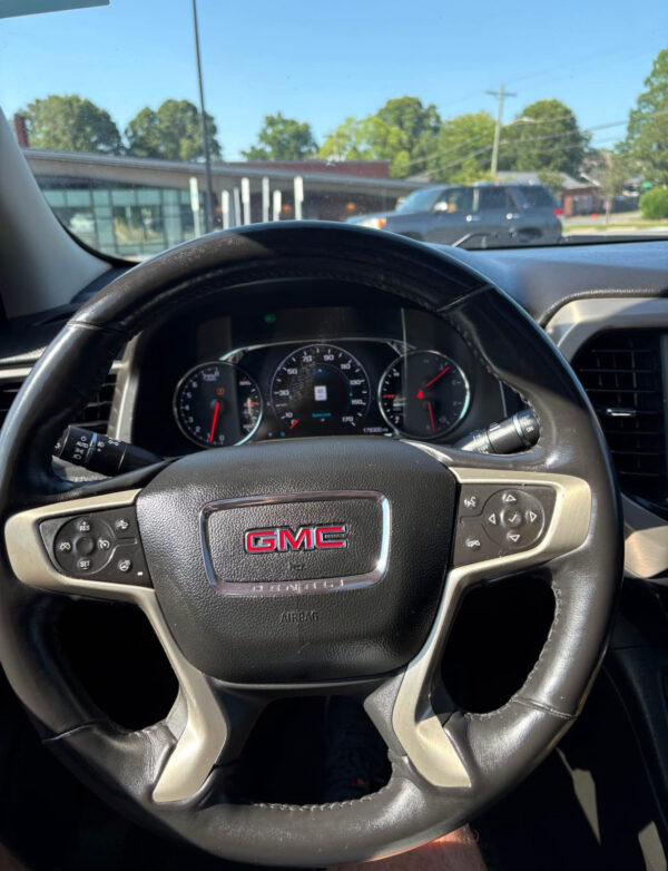 2017 gmc acadia denali